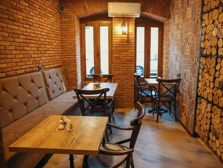 Epic Meidan Hotel Tiflis Exterior foto