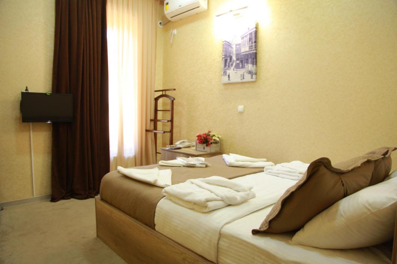 Epic Meidan Hotel Tiflis Exterior foto